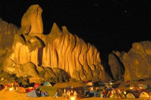 Explorando los Bosques de Piedra en el Perú: Maravillas Geológicas de Pasco, Cusco, Cajamarca y Más 1 qeswachakaperutours marcahuasi